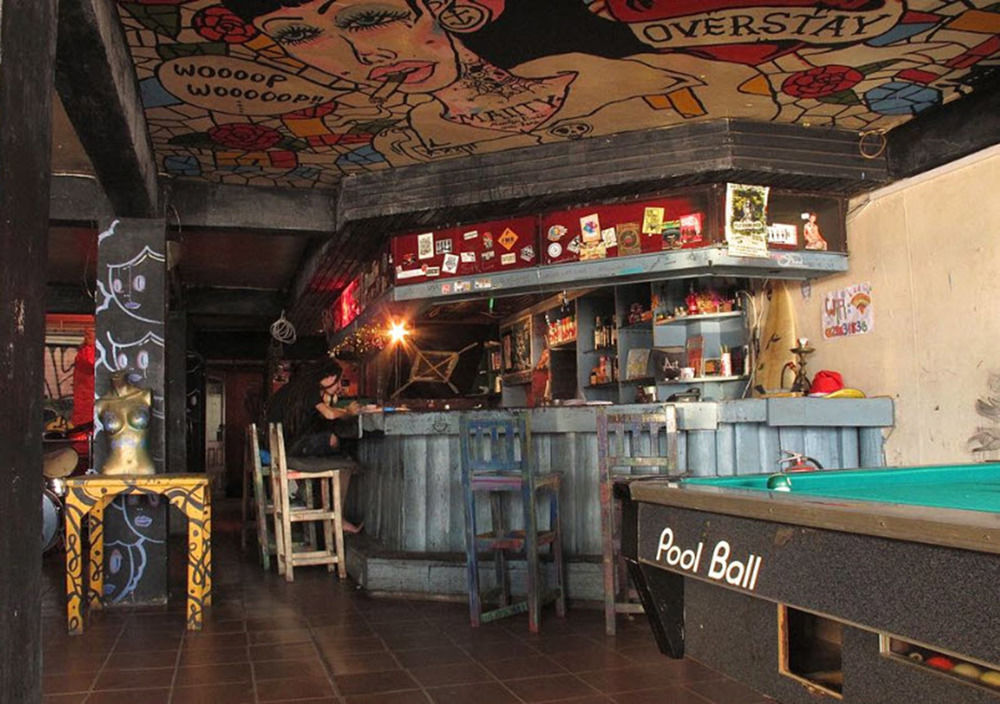 The Overstay * Banguecoque